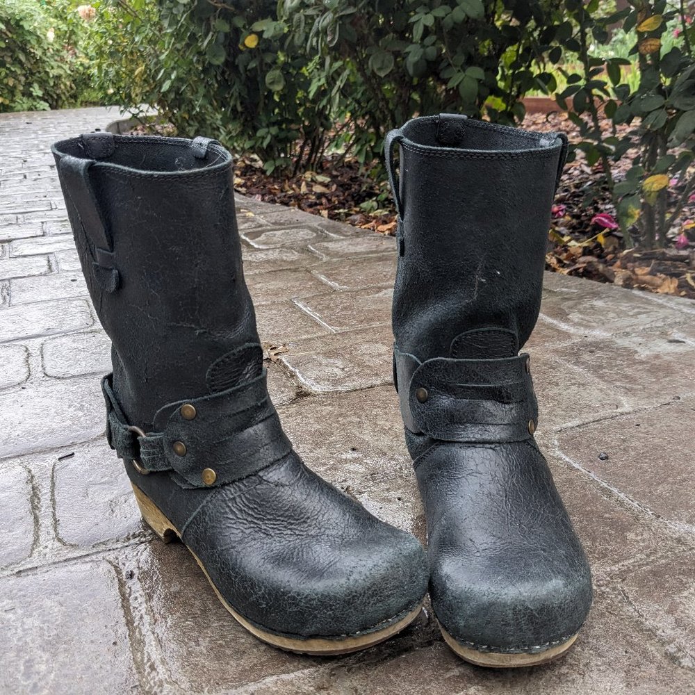 Sanita "Mohawk" Distressed Leather Motorcycle Danish Clog Boots Size 38 - Black